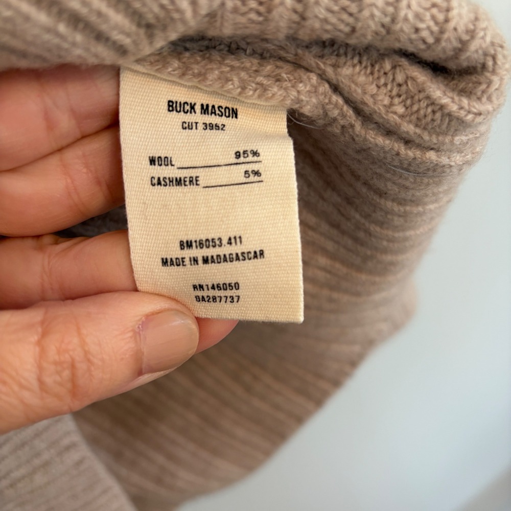 Buck Mason Wool Cashmere Ribbed Turtleneck Sweater Beige Oatmeal Sz M Fitted - Picture 5 of 7
